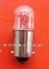 Close-up of 10pcs miniature lamp 18v 0.3a ba9s t10x28 with clear glass bulb and metal base